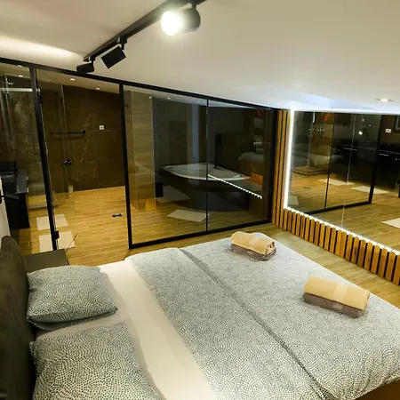 Aparthotel Premium L&l Modern Designer With Vibe